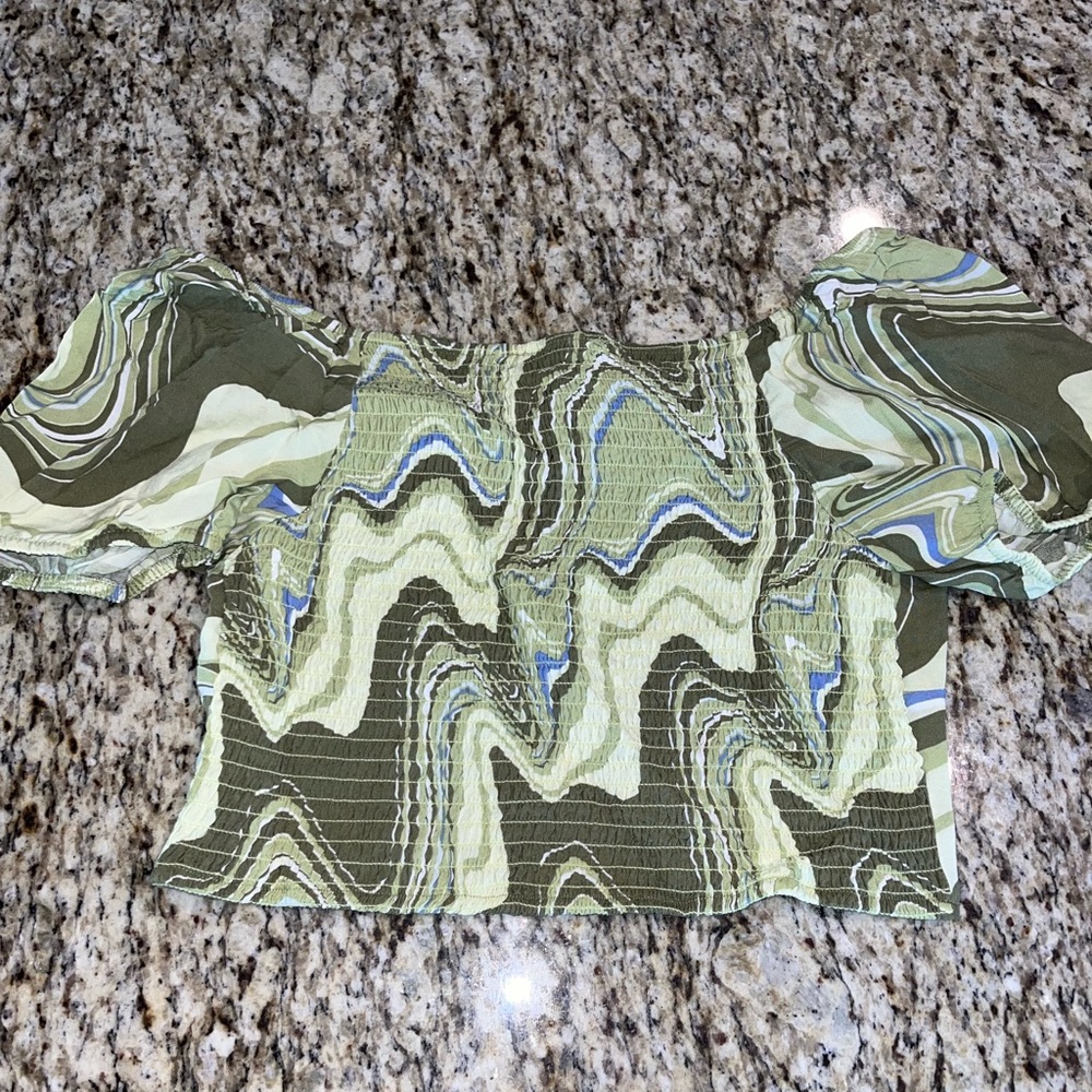 💗GET 20% OFF💗NWT Pacsun LA Hearts Smocked Tie Front Top Green - Picture 5 of 7